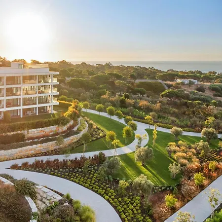 Отель W Algarve