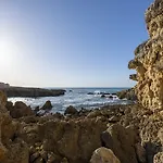 W Algarve מלון