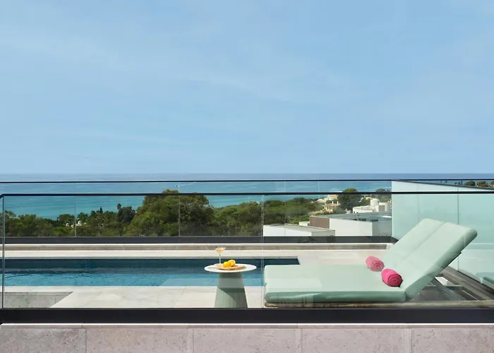 W Algarve Szálloda 5*